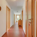 Apartamento In Near Lift *